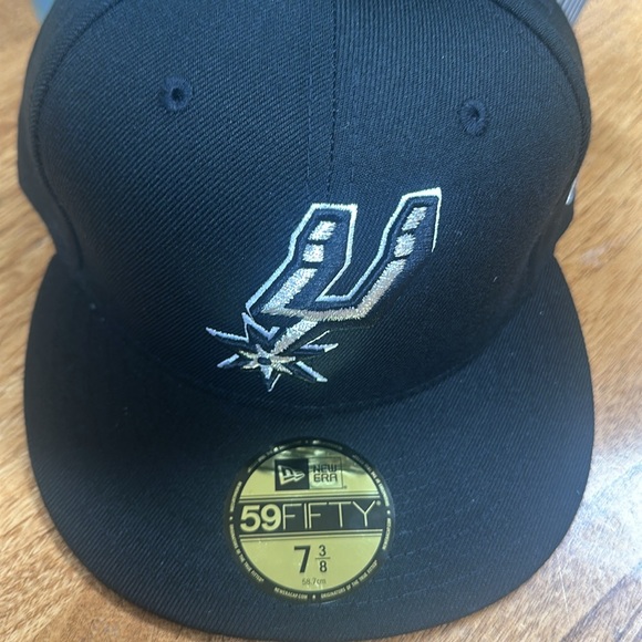 New Era 59FIFTY San Antonio Spurs Cap - Picture 5 of 5